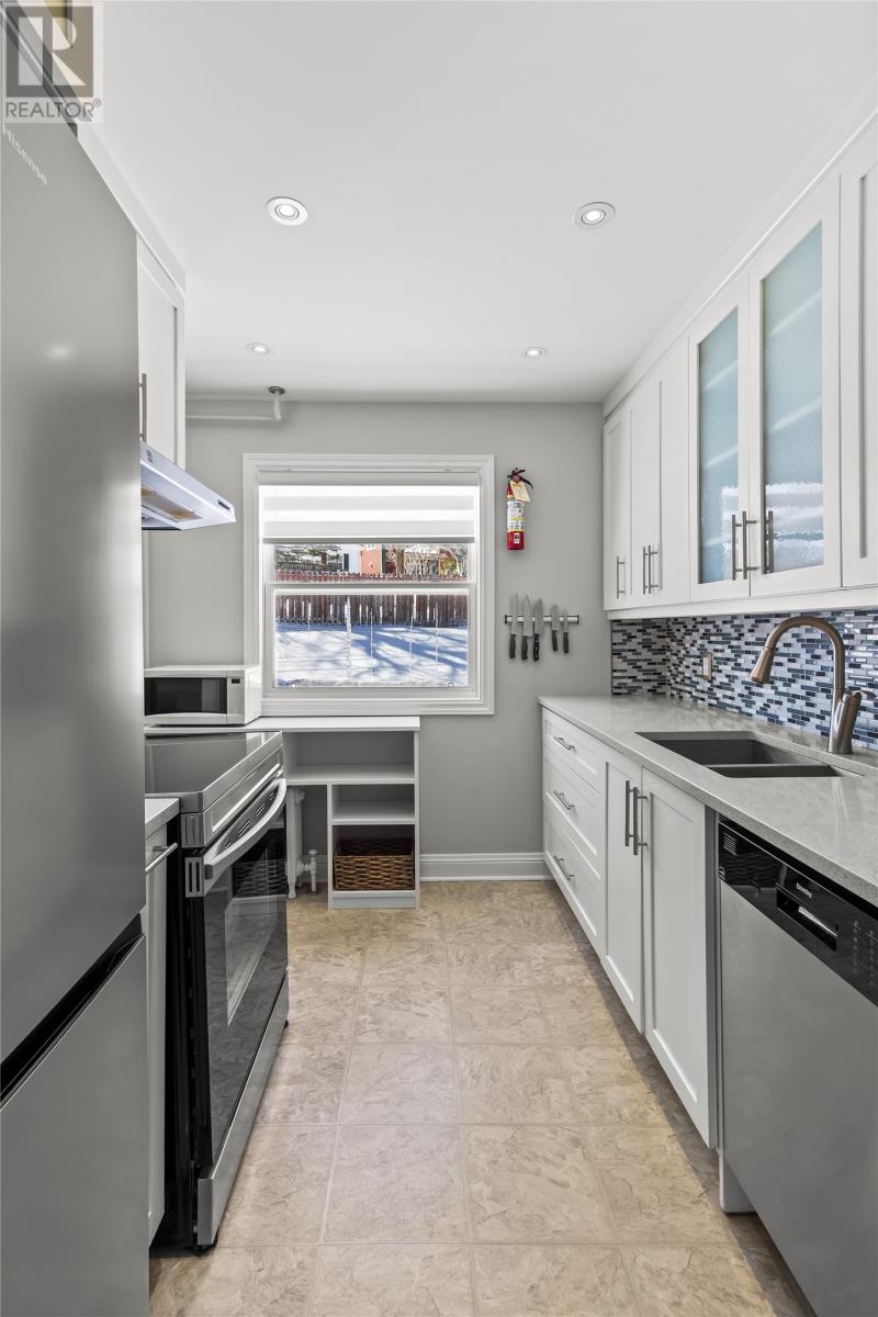 #7 91 ALLANDALE PLACE - 19