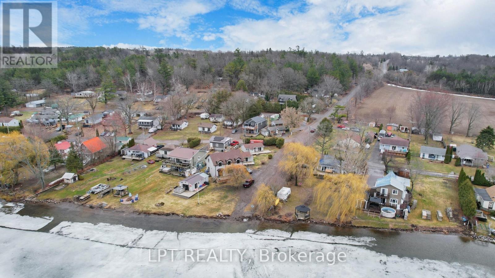 5137 - 5135 HALSTEAD BEACH ROAD - 27
