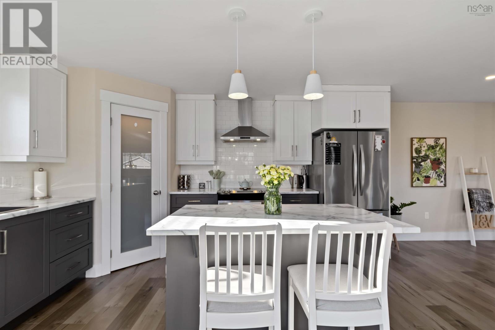 46 RAFTING DRIVE - 22