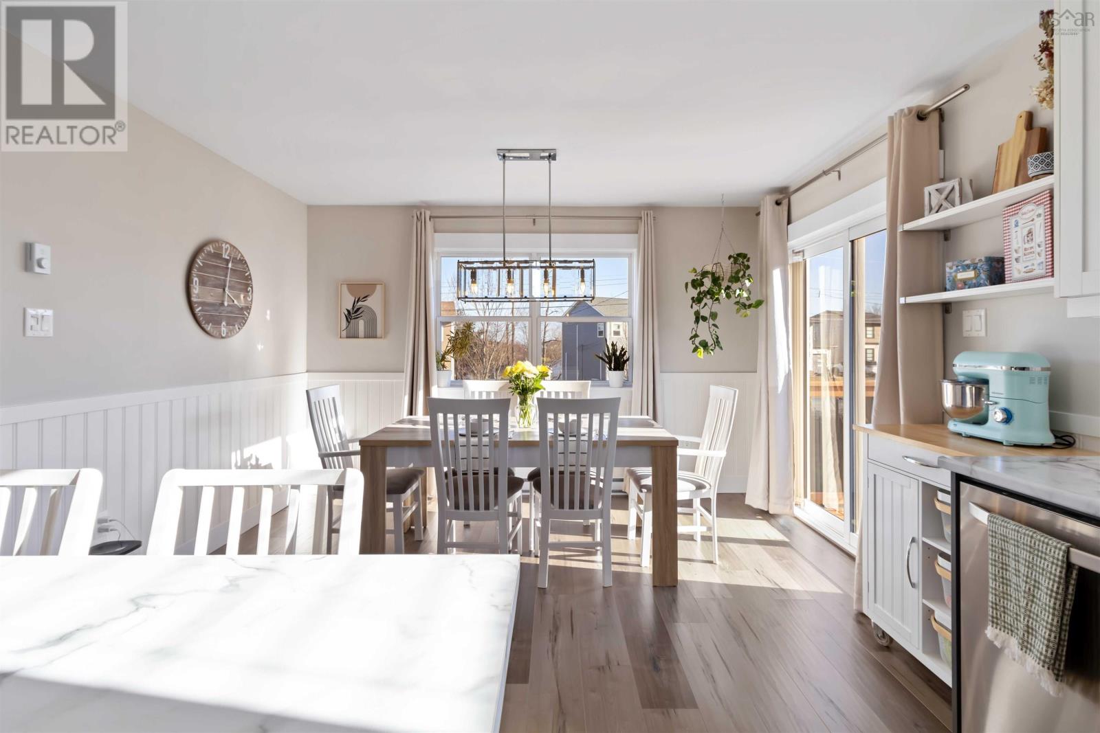 46 RAFTING DRIVE - 28