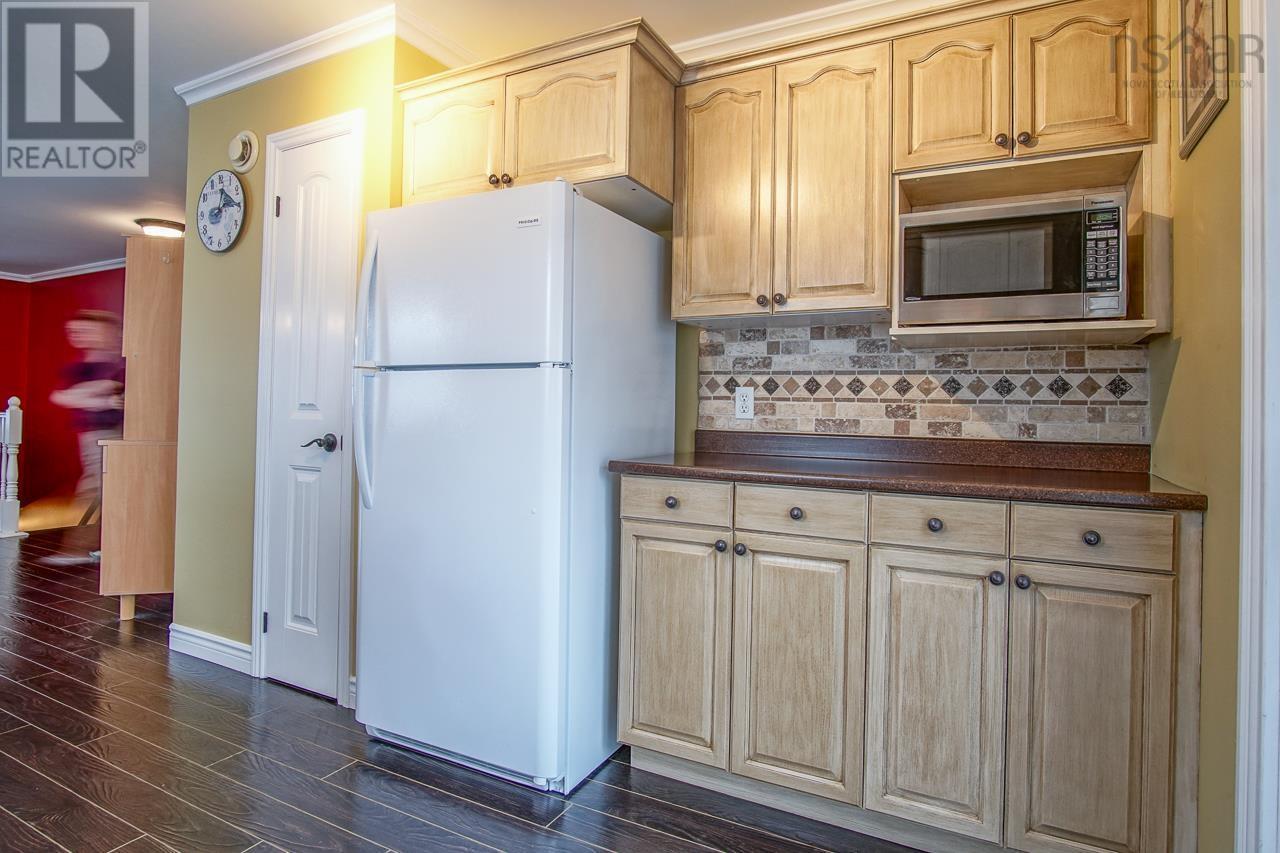 2009 LANGILLE DRIVE - 9
