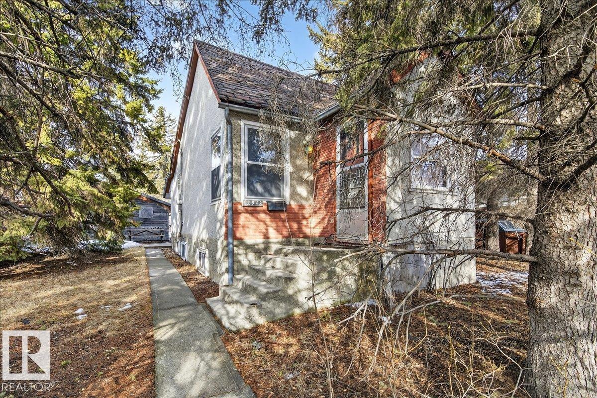 12942 68 ST NW, Edmonton