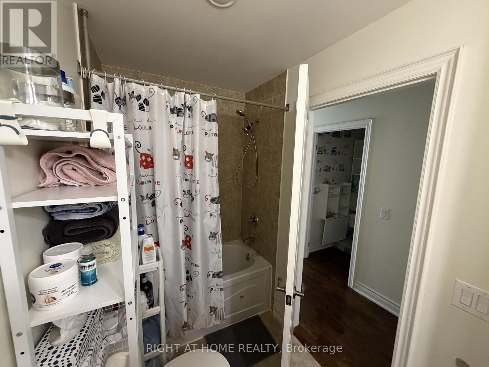 #309 60 ANN STREET - 21
