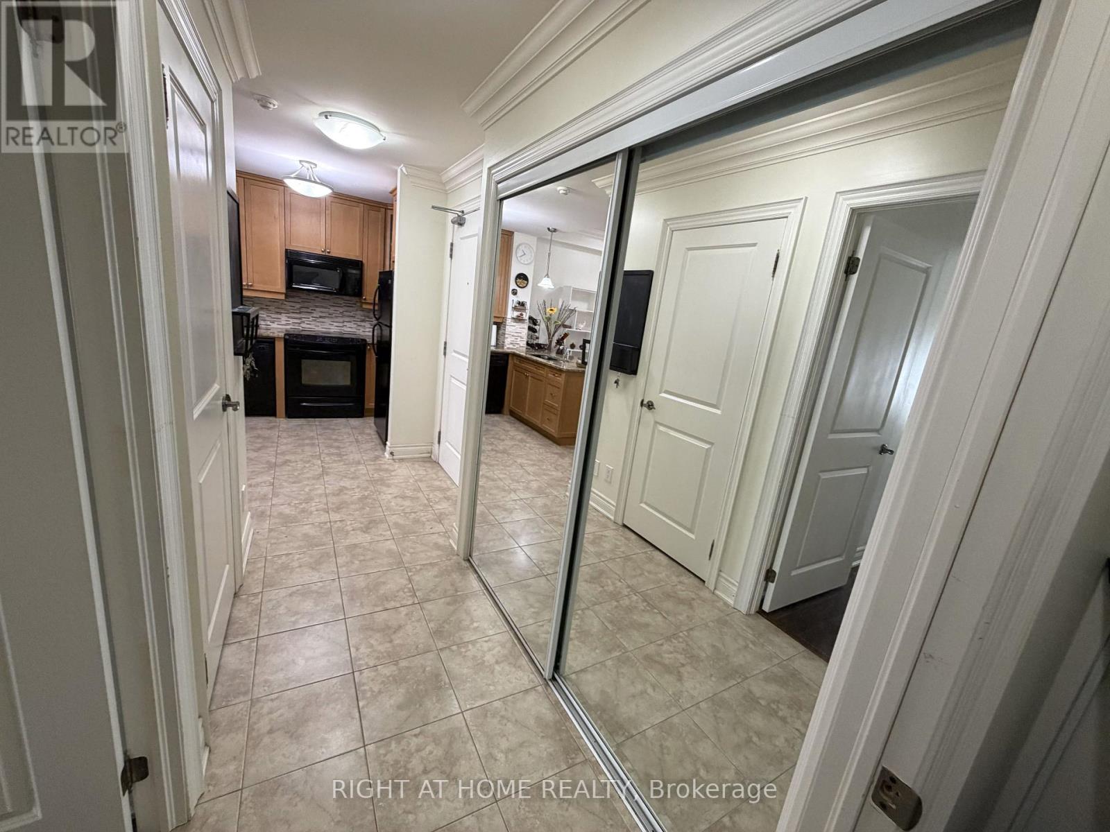 #309 60 ANN STREET - 17