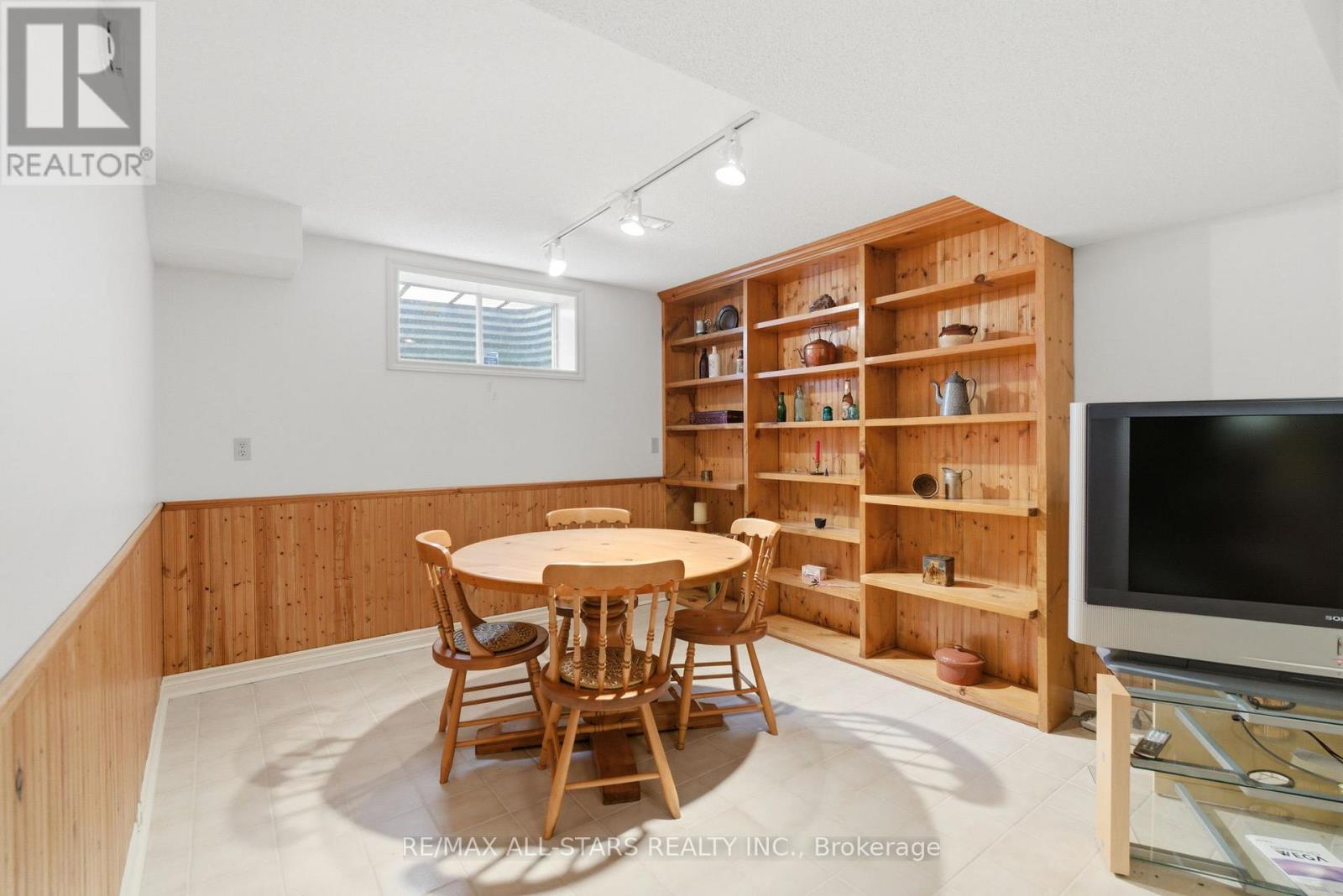 43 ENZO CRESCENT,Uxbridge,,