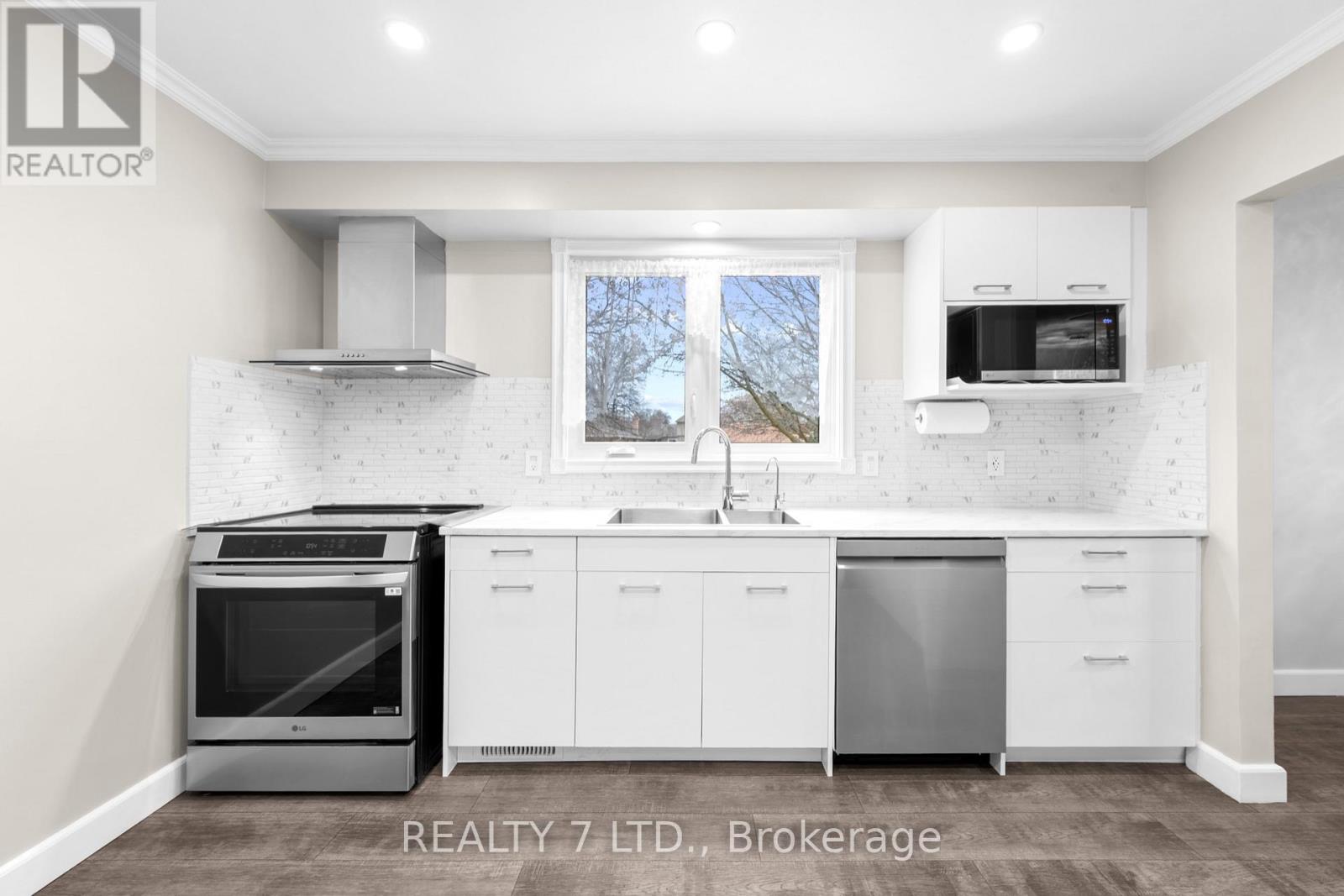 6479 BURWOOD AVENUE - 8