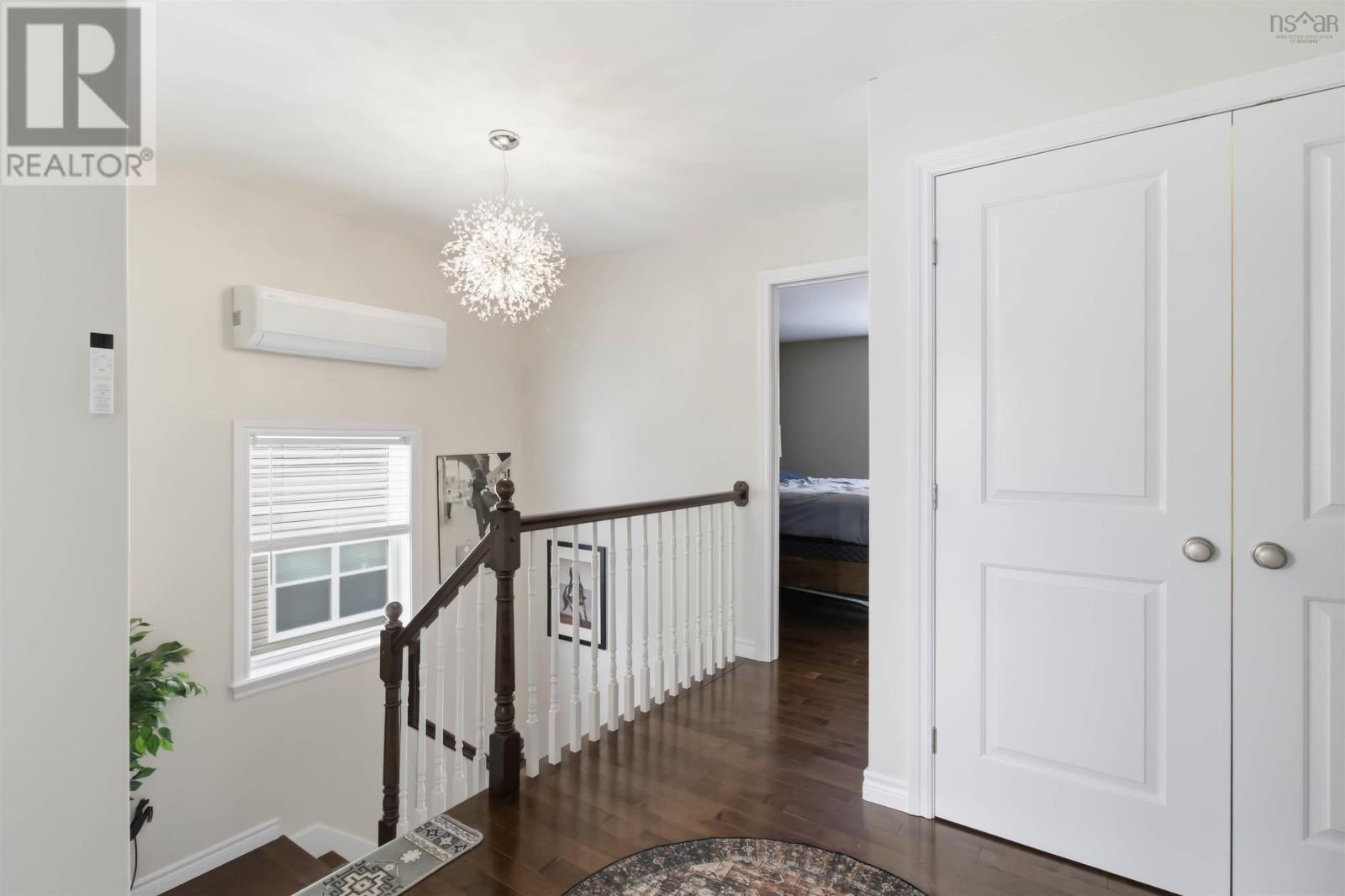 Property 24 of 43 of 44 Morningfield Lane