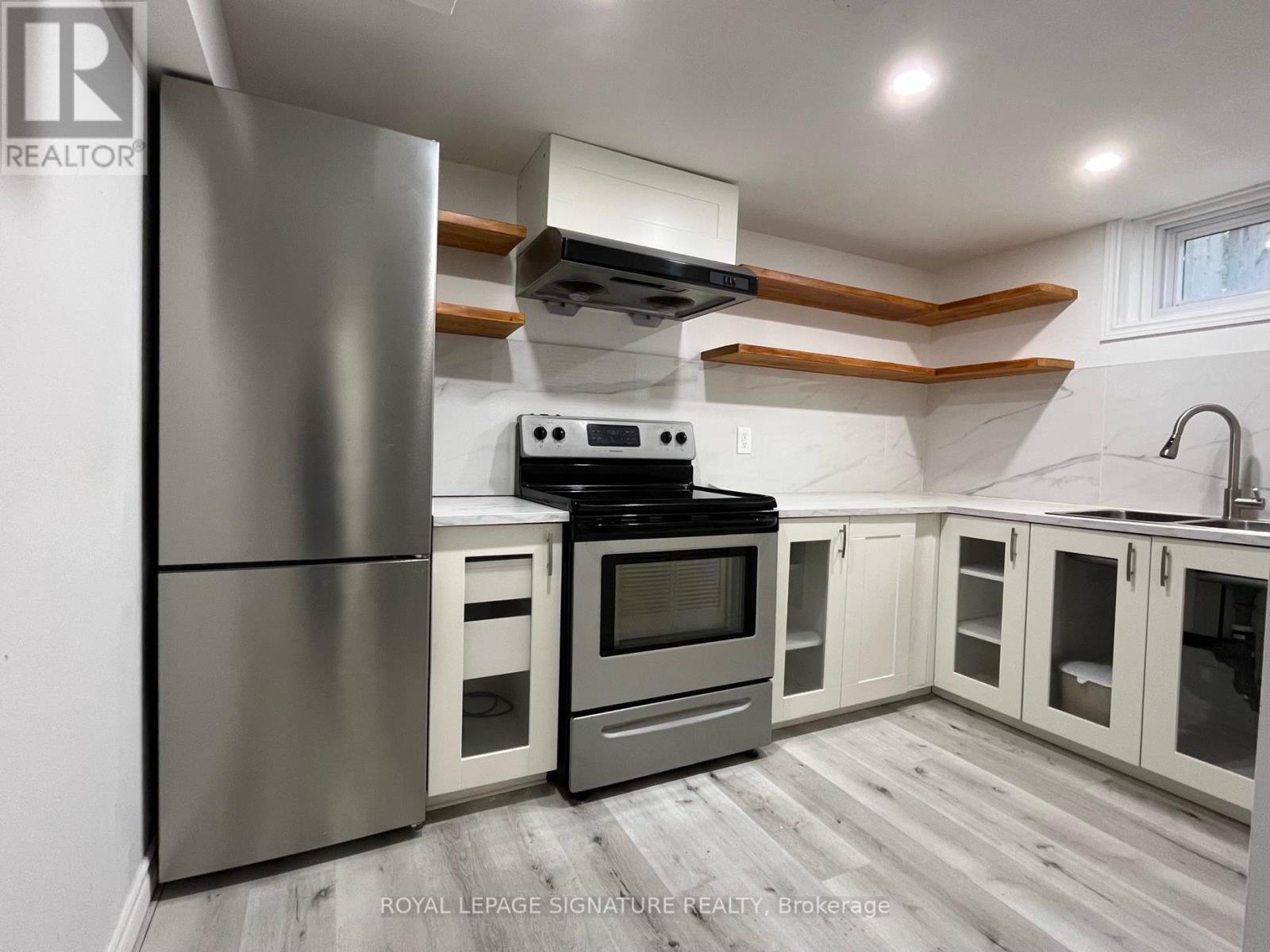 B - 38 WISHING WELL DRIVE