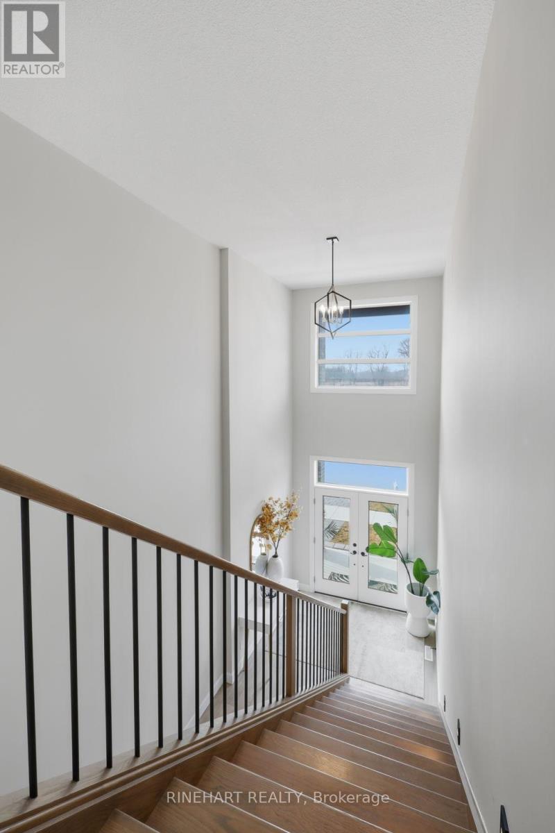 6445 ROYAL MAGNOLIA AVENUE Property Photo