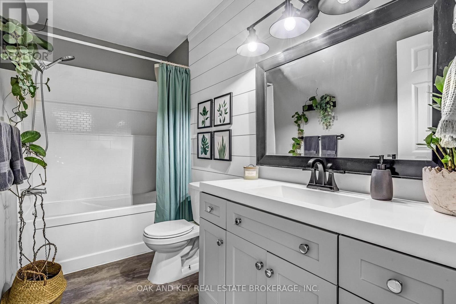 26 SINCLAIR AVENUE Property Photo