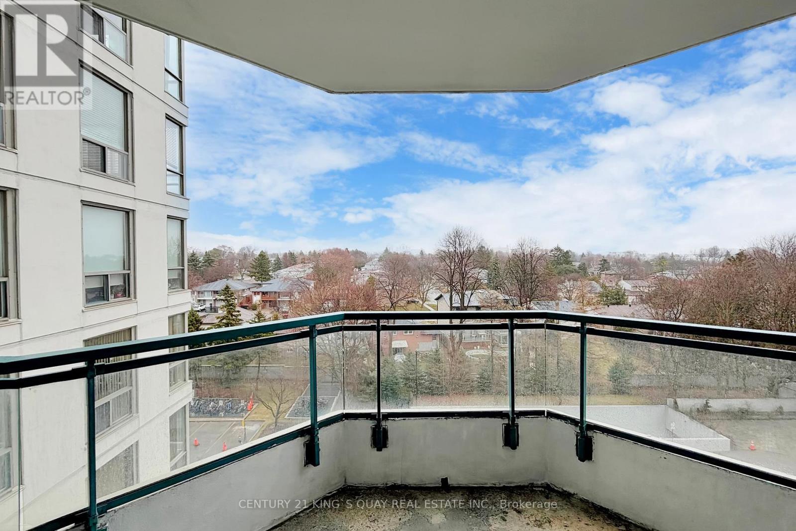 #616 4727 SHEPPARD AVENUE E - 26
