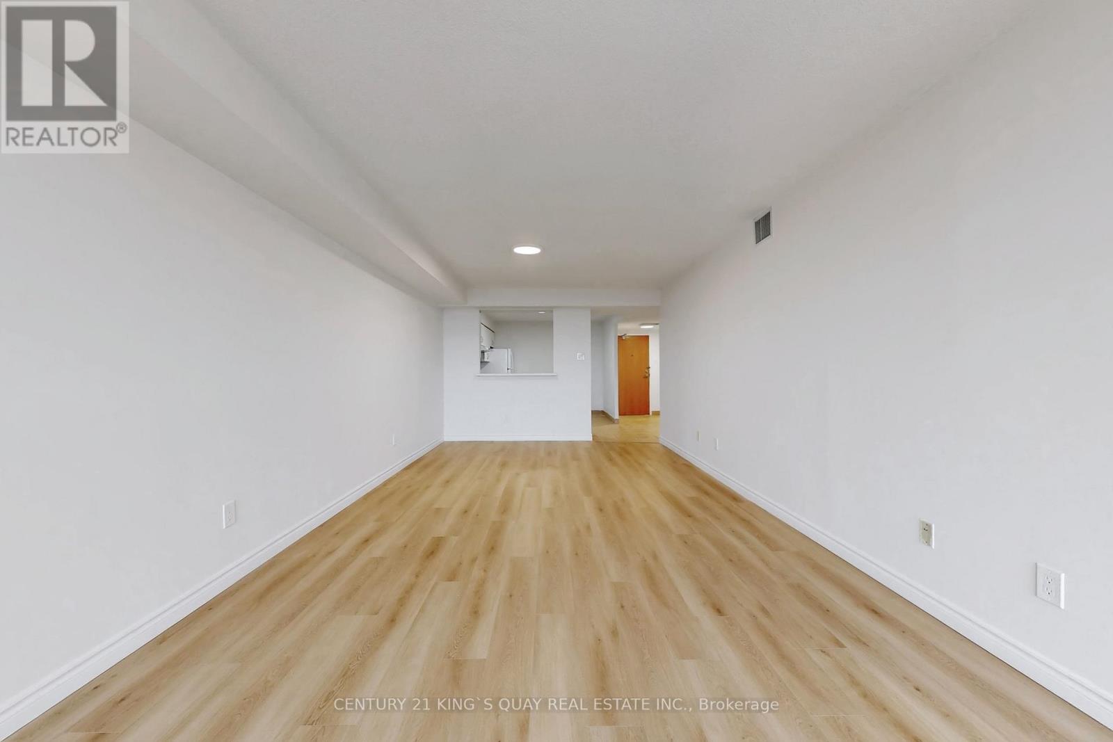 #616 4727 SHEPPARD AVENUE E - 14