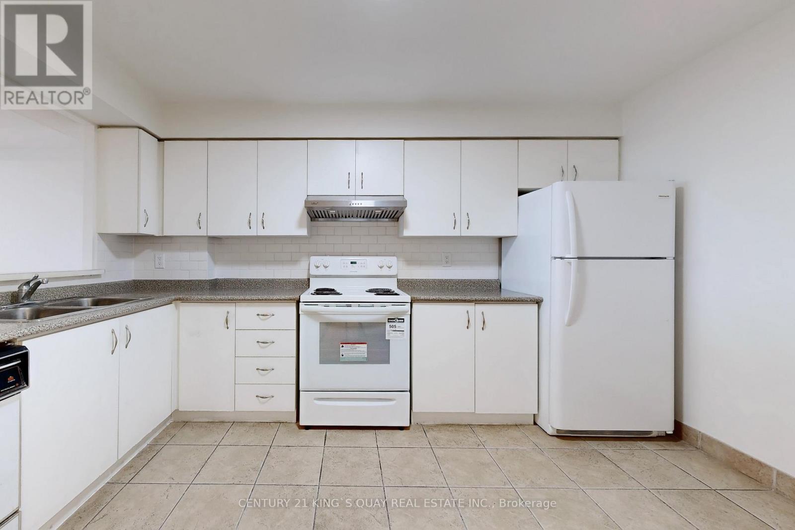 #616 4727 SHEPPARD AVENUE E - 9