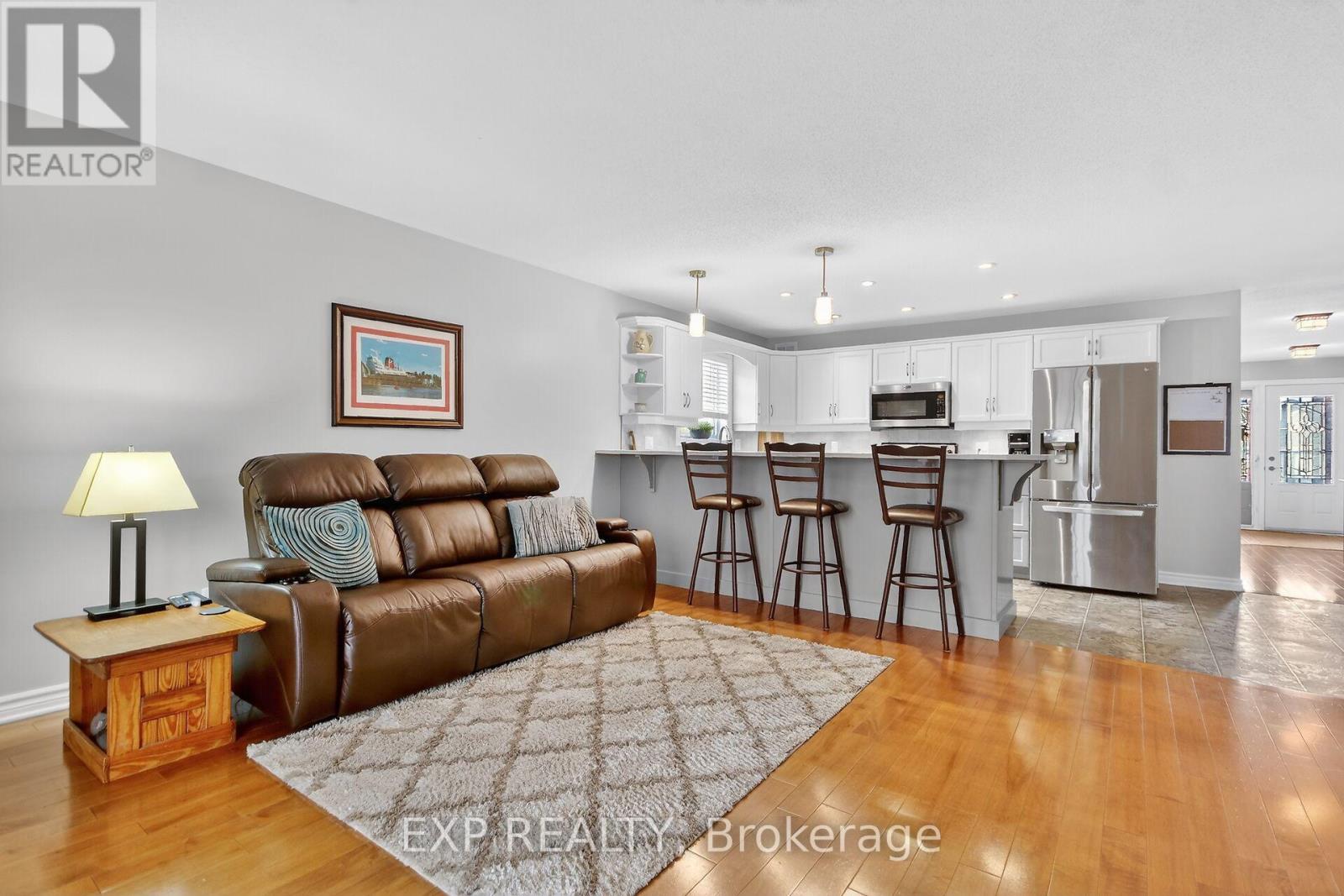 126 METCALFE DRIVE - 14