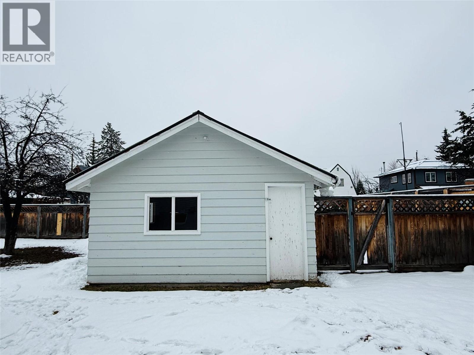 614 NELSON STREET - 30