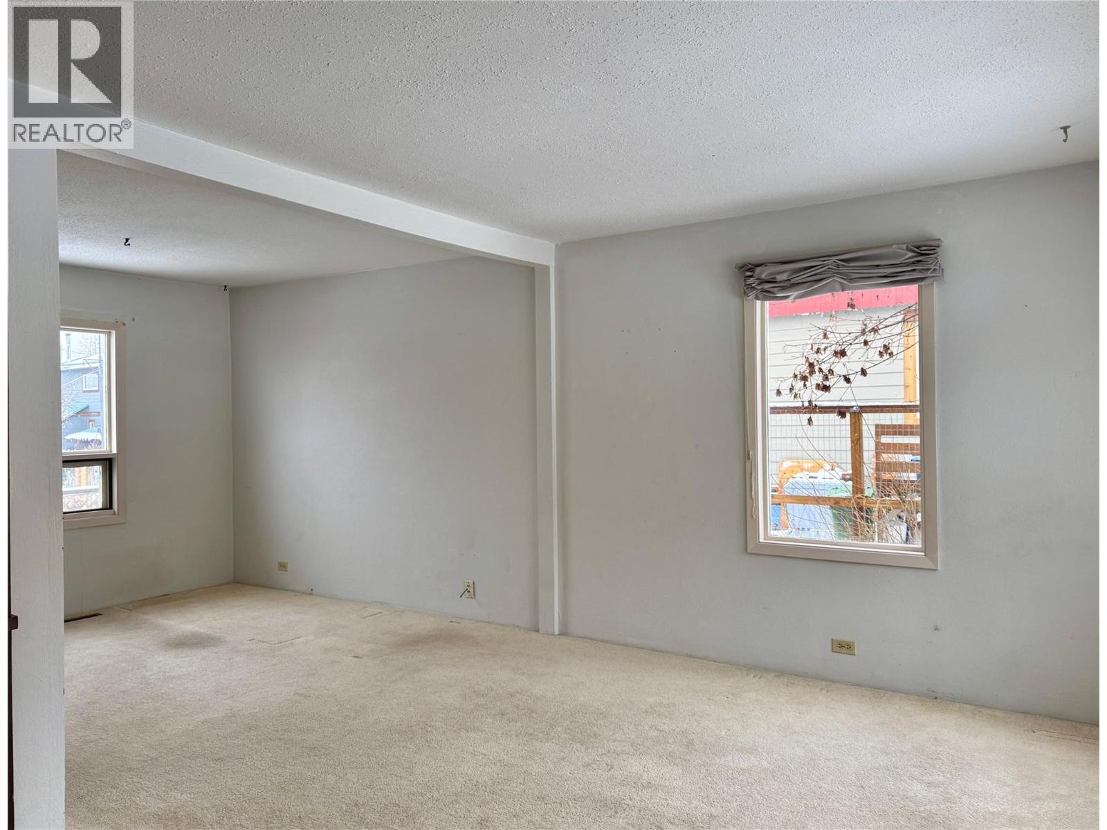 614 NELSON STREET - 5