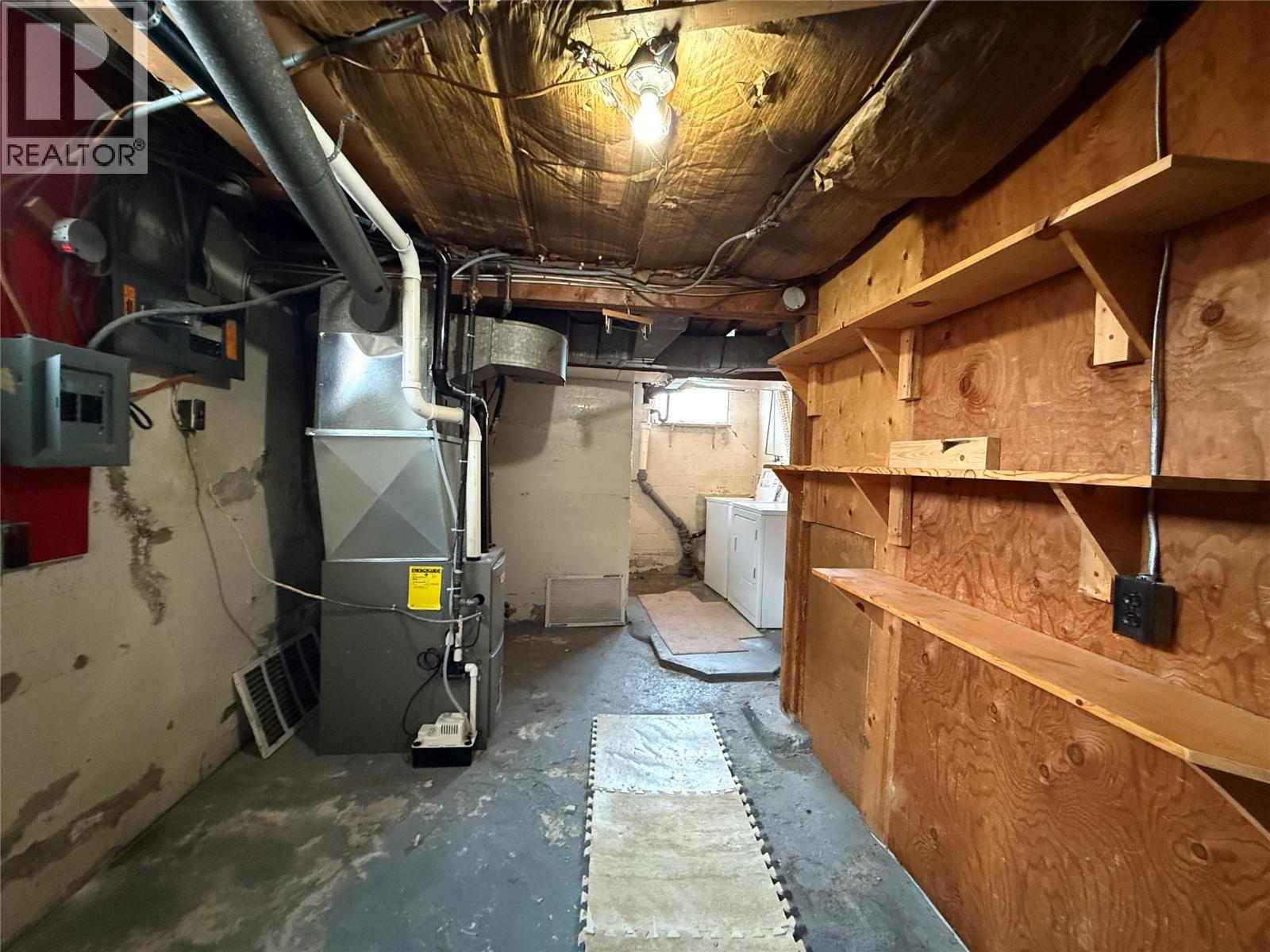 614 NELSON STREET - 24