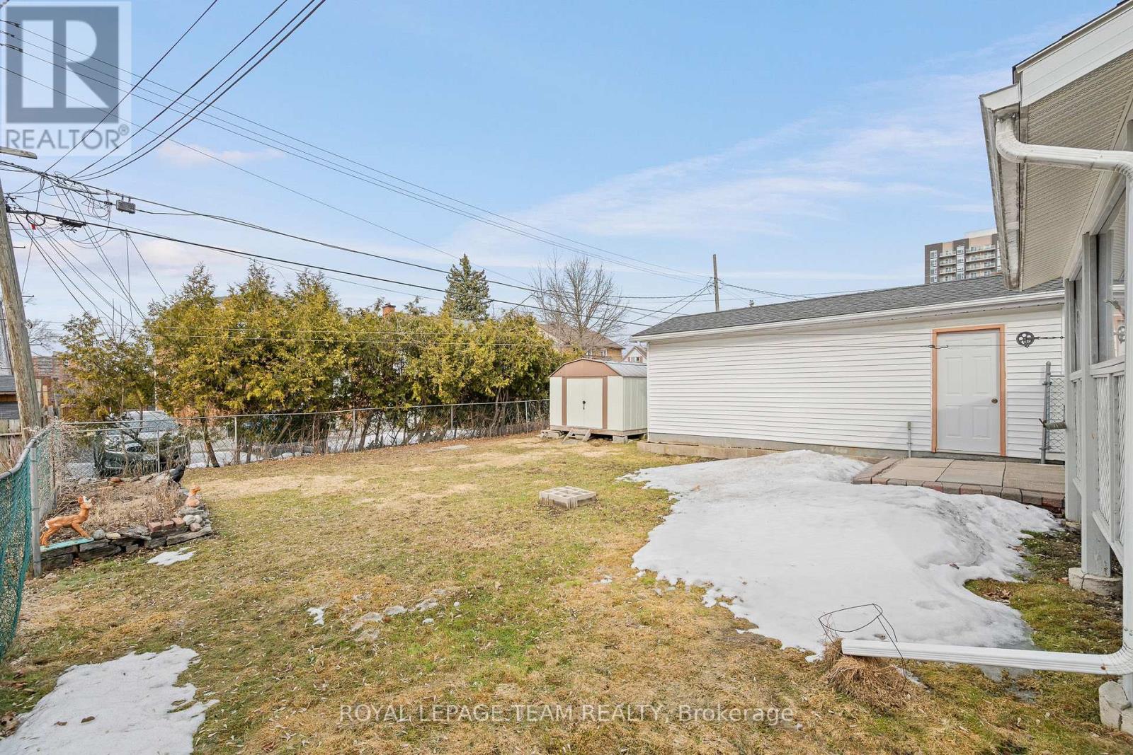 1123 SECORD AVENUE - 36
