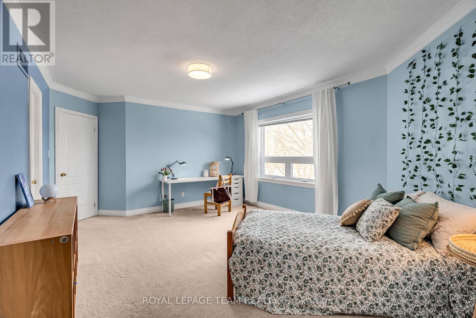 1345 POTTER DRIVE - 30