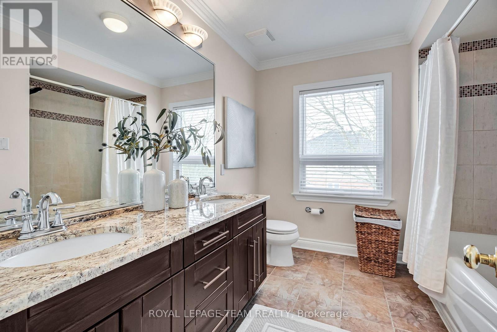 1345 POTTER DRIVE - 35