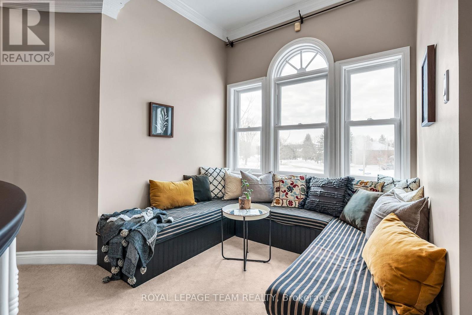 1345 POTTER DRIVE - 21