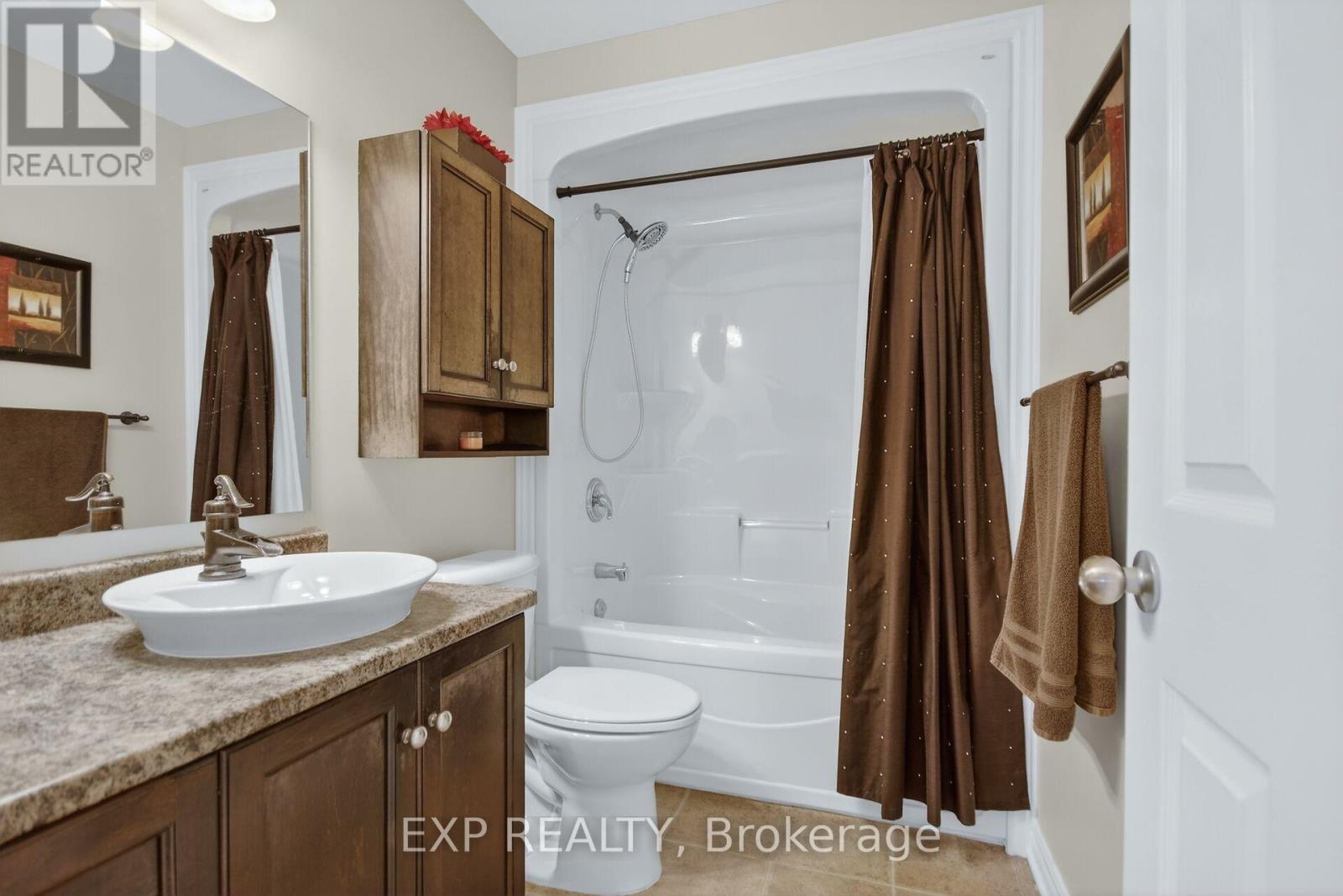 family bathroom ~ 4 piece