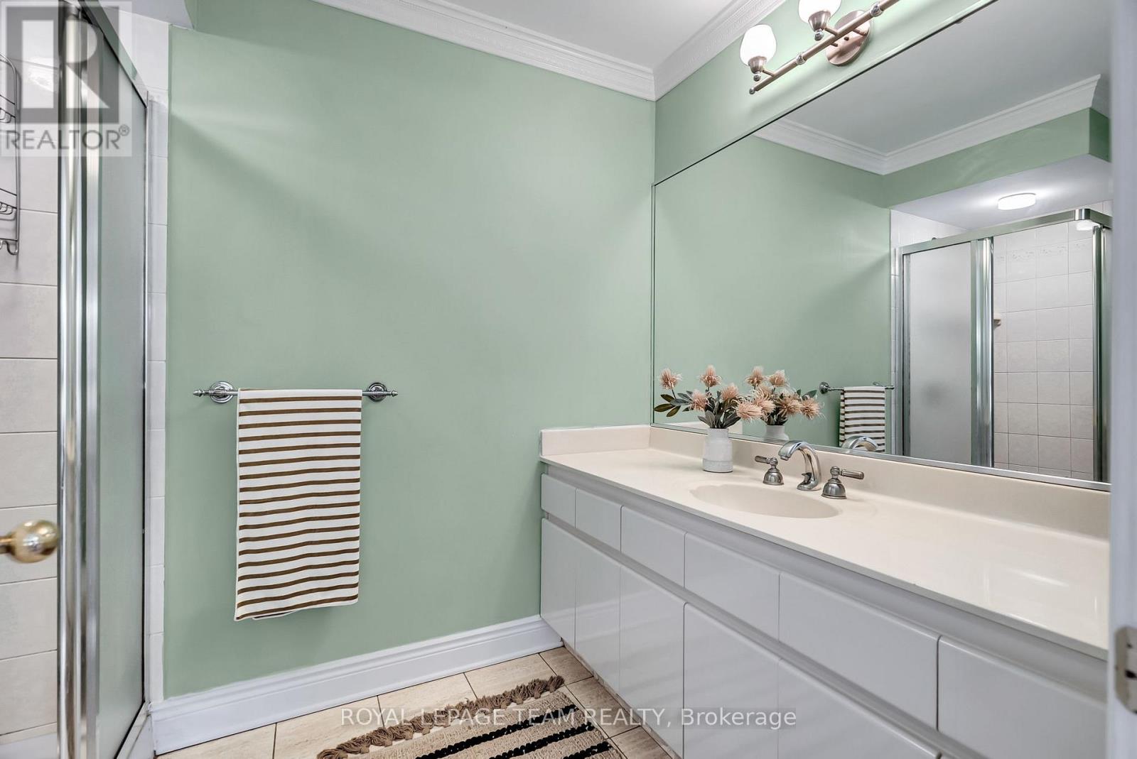 1345 POTTER DRIVE - 32