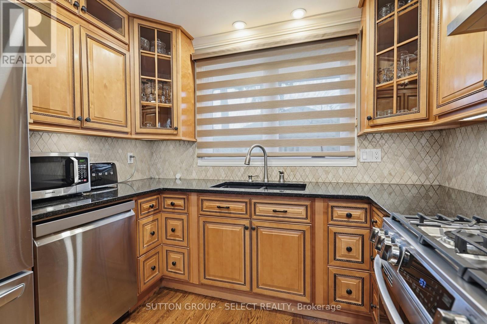 9 NORTHCREST DRIVE - 11