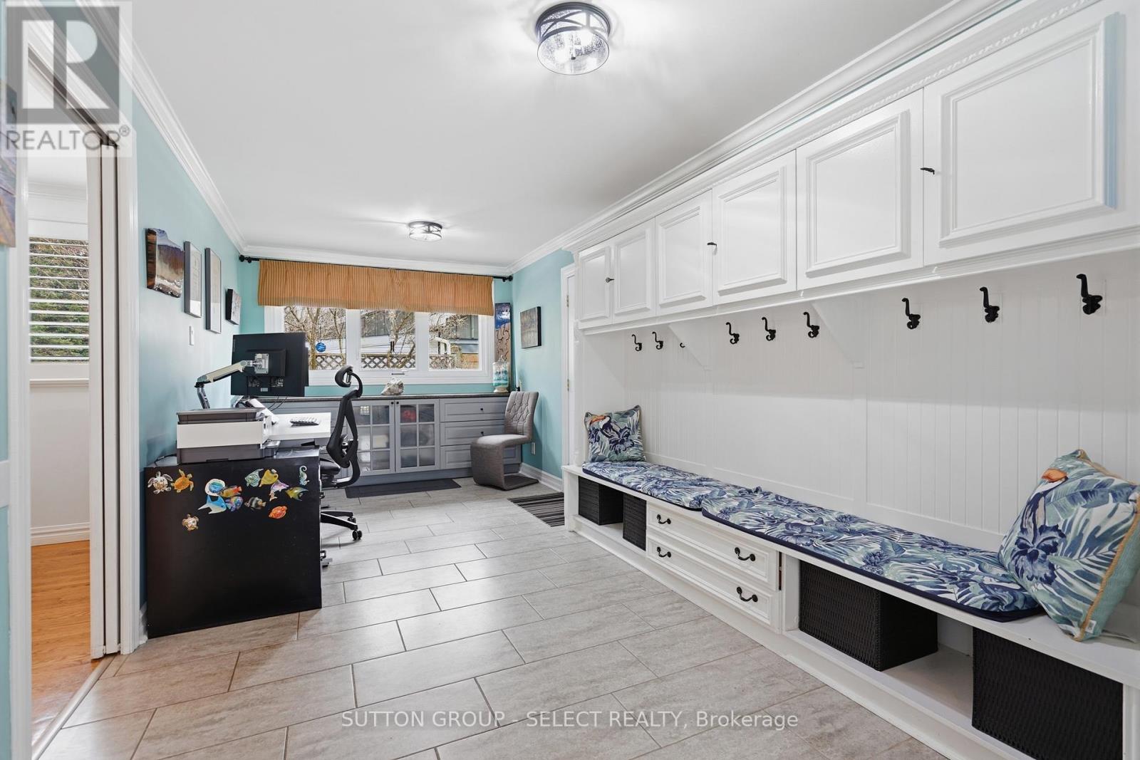 9 NORTHCREST DRIVE - 16
