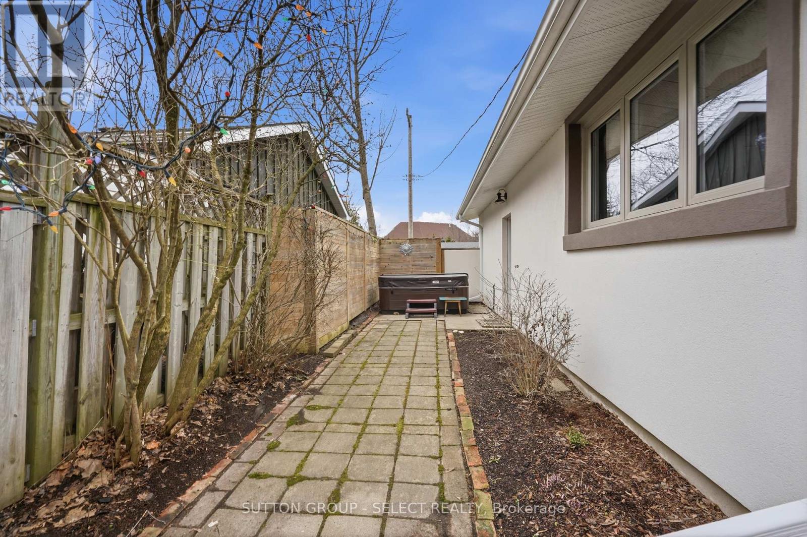 9 NORTHCREST DRIVE - 35