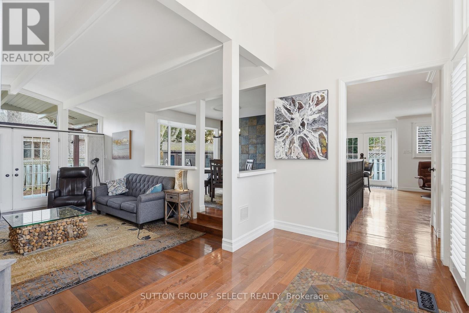 9 NORTHCREST DRIVE - 5