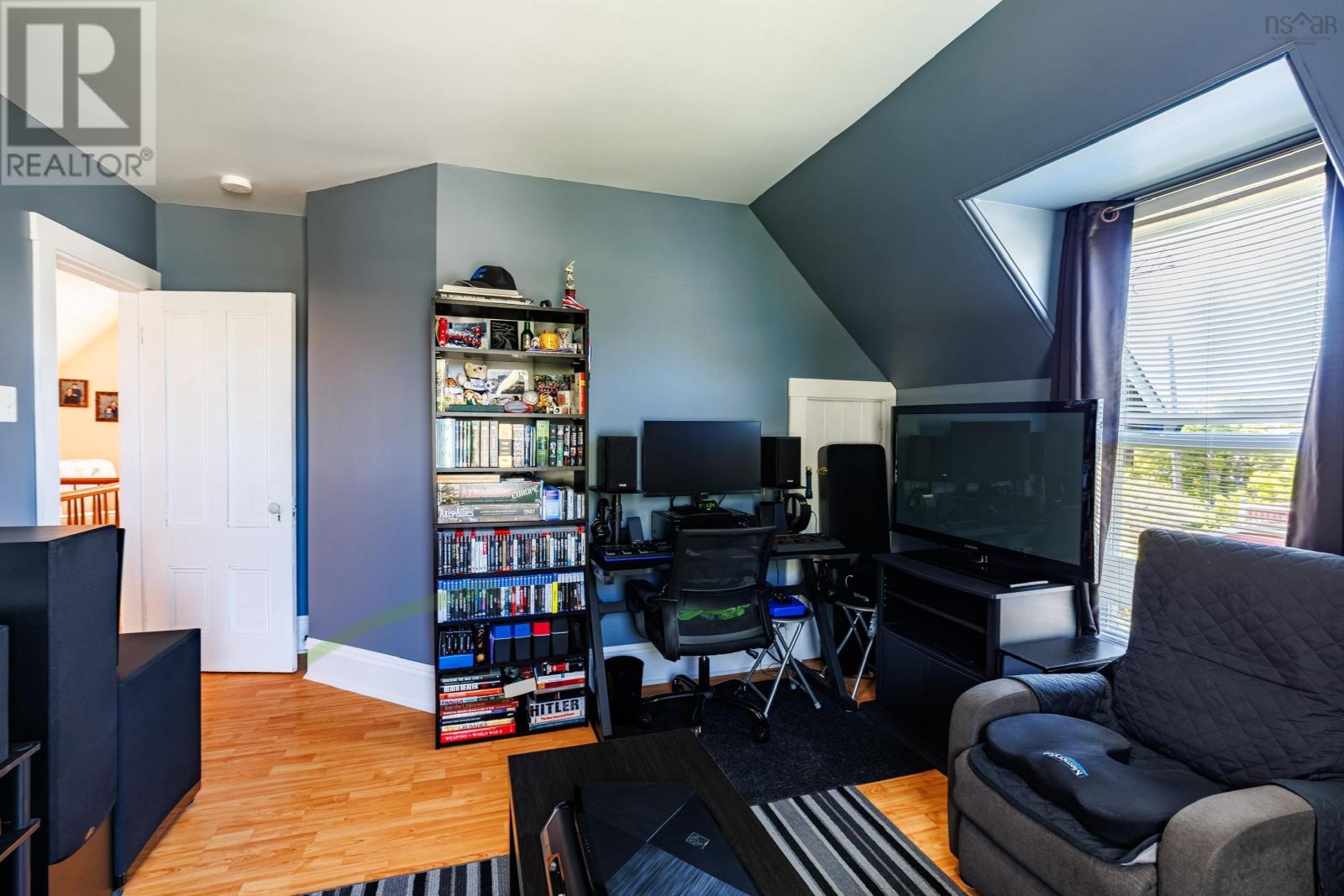 Property 26 of 38 of 26 King Street