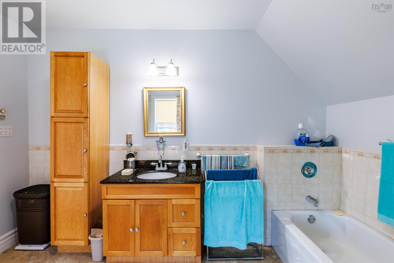 Property 32 of 38 of 26 King Street