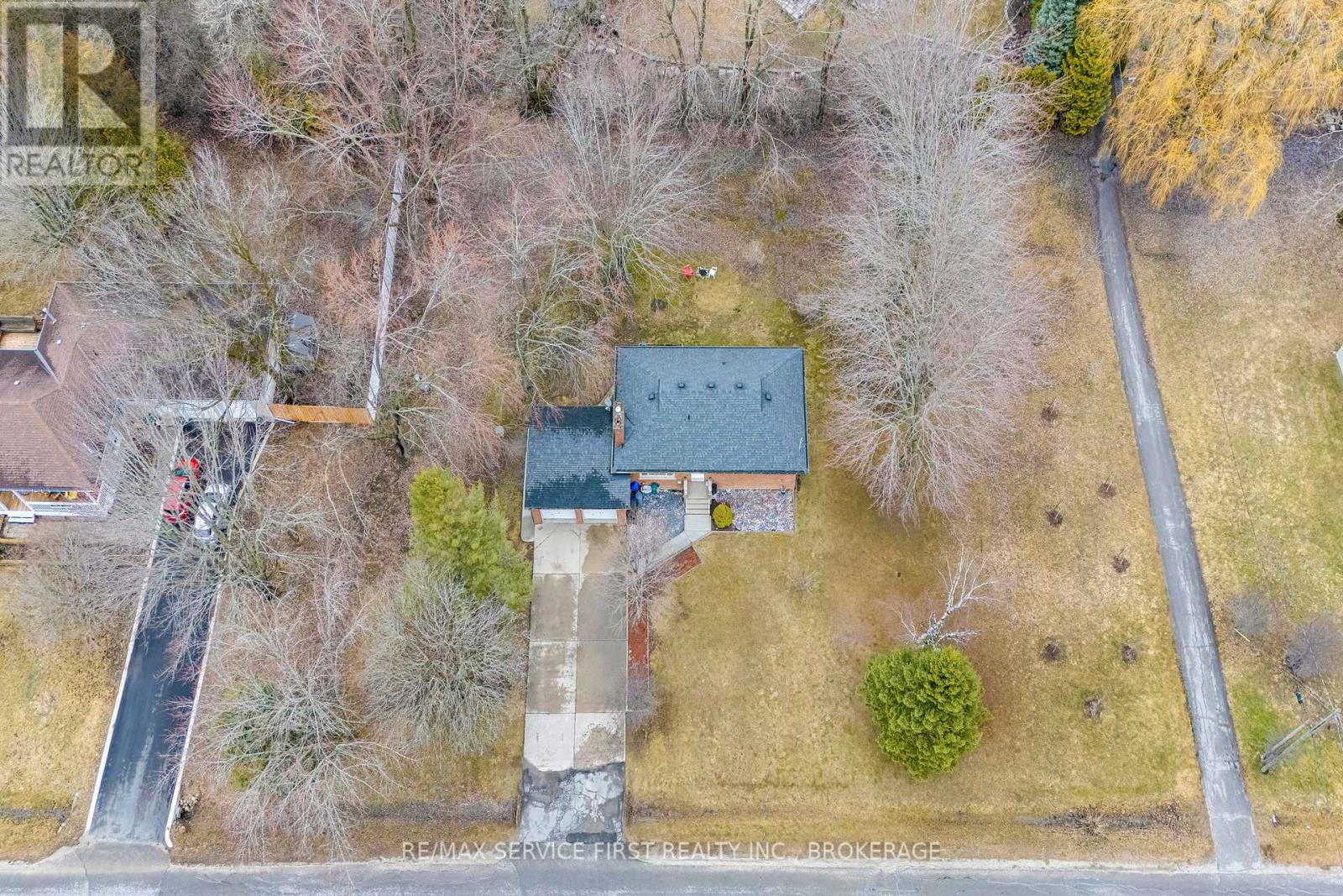 34 DALGLEISH AVENUE - 3