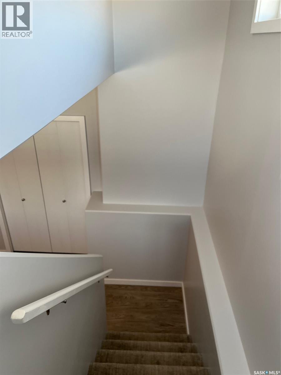 Single Family House Bi-level for Sale in  Boykowich STREET Saskatoon 