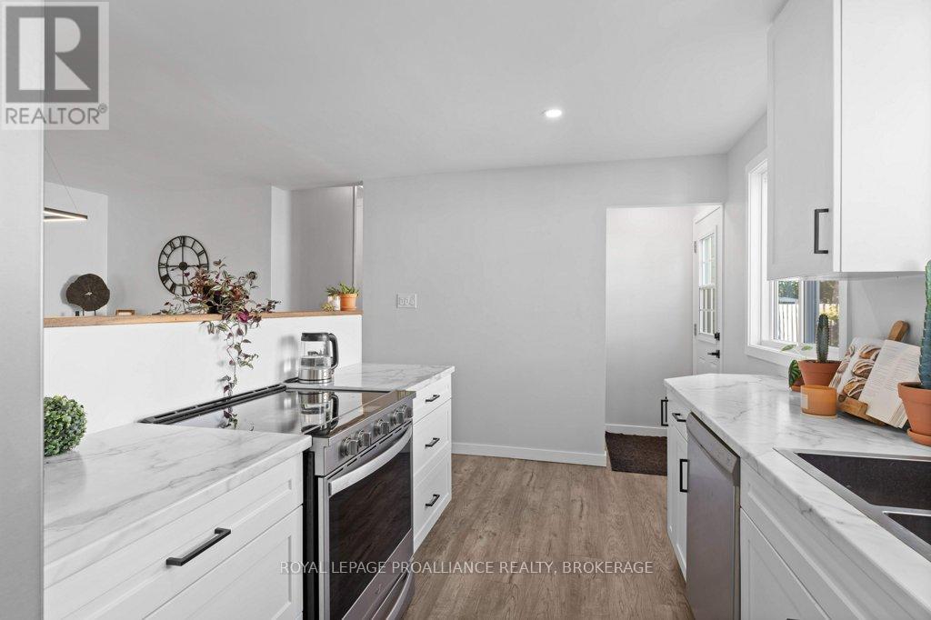 26 WOODSTONE CRESCENT - 13