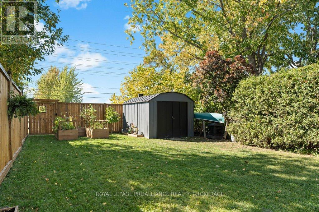 26 WOODSTONE CRESCENT - 31