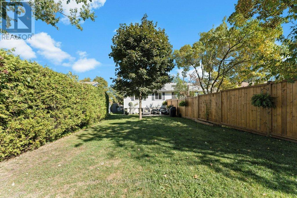 26 WOODSTONE CRESCENT - 32