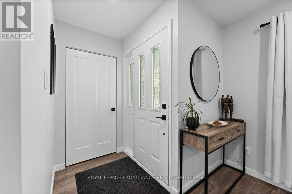 26 WOODSTONE CRESCENT - 4