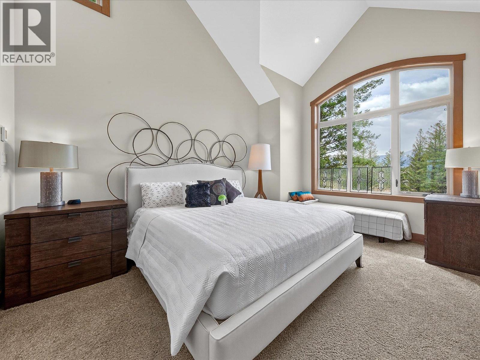  7540 Springs Terrace, Radium Hot Springs