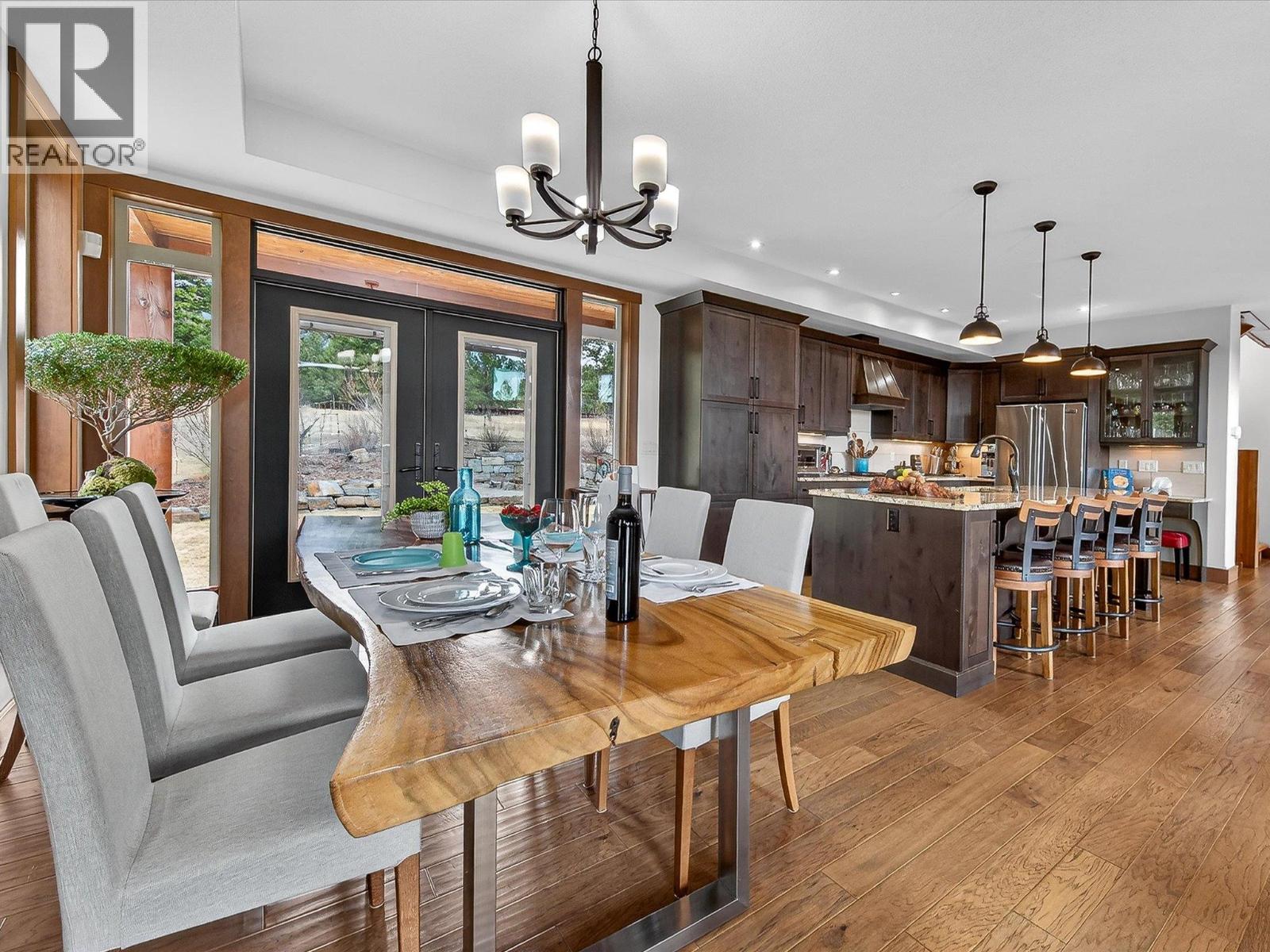  7540 Springs Terrace, Radium Hot Springs