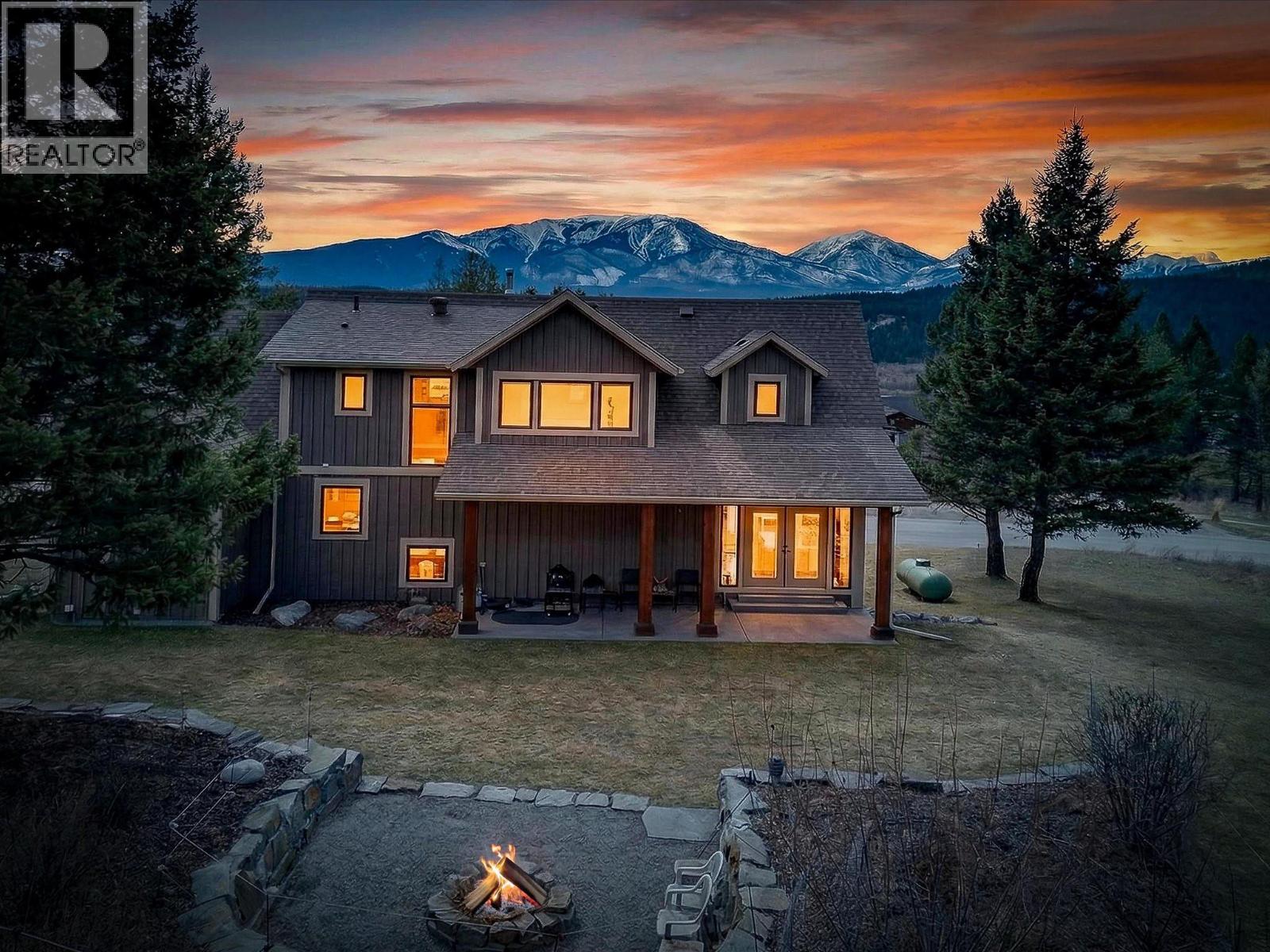  7540 Springs Terrace, Radium Hot Springs