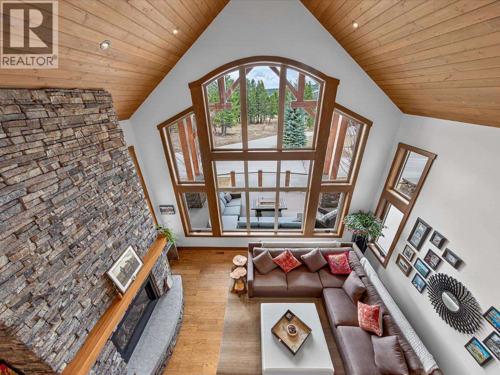  7540 Springs Terrace, Radium Hot Springs