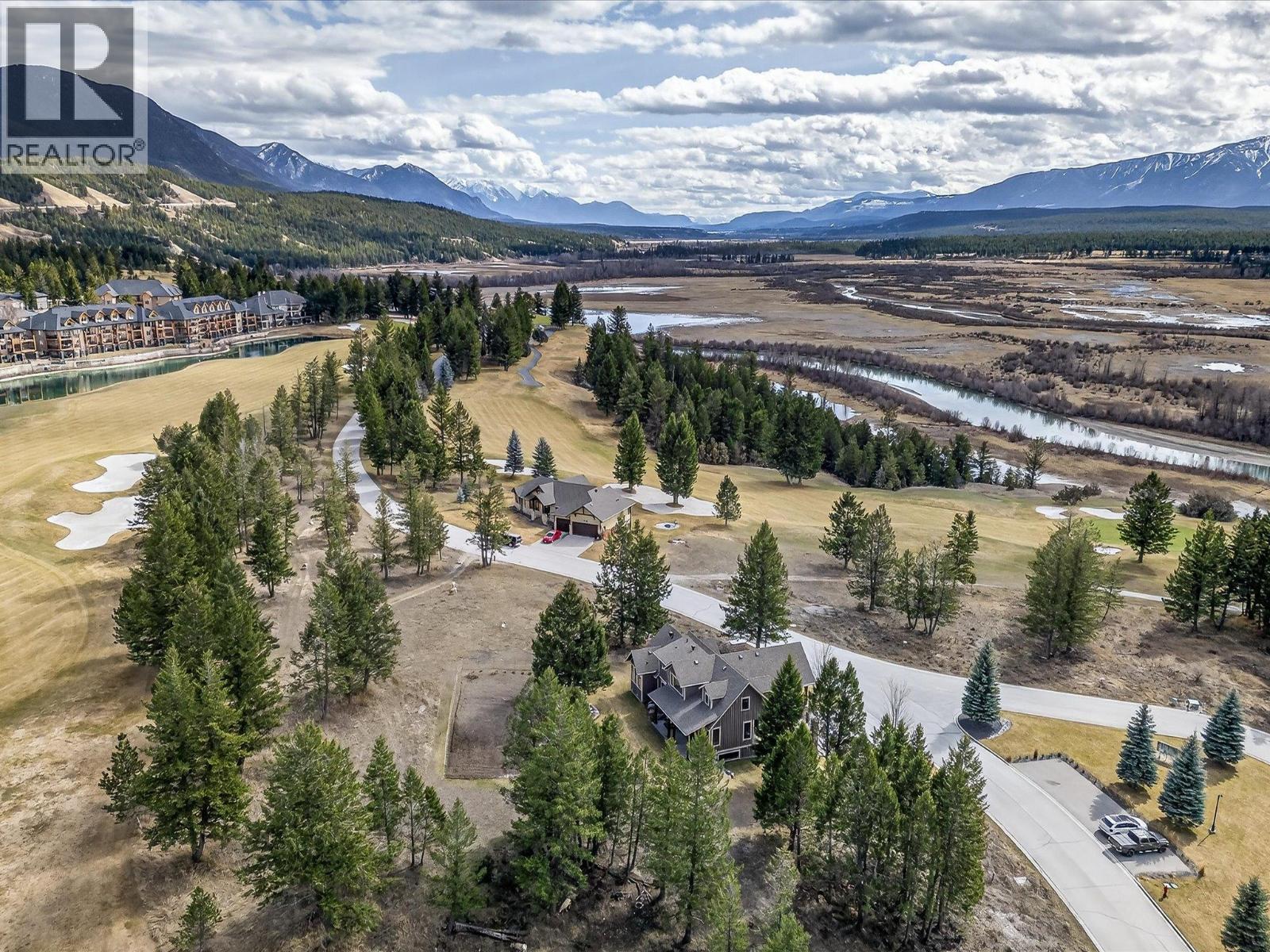  7540 Springs Terrace, Radium Hot Springs