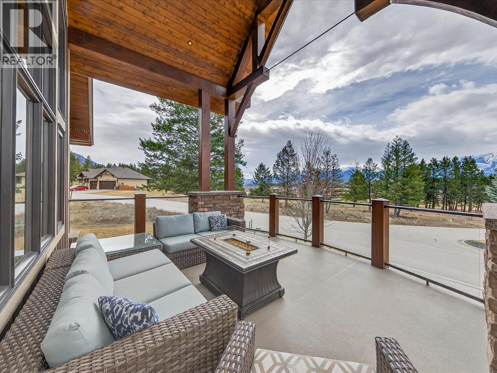  7540 Springs Terrace, Radium Hot Springs