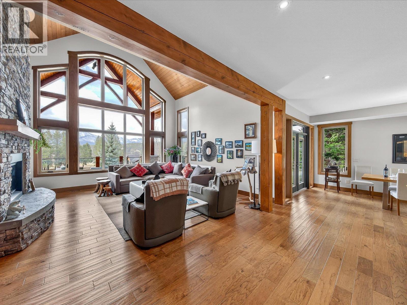  7540 Springs Terrace, Radium Hot Springs