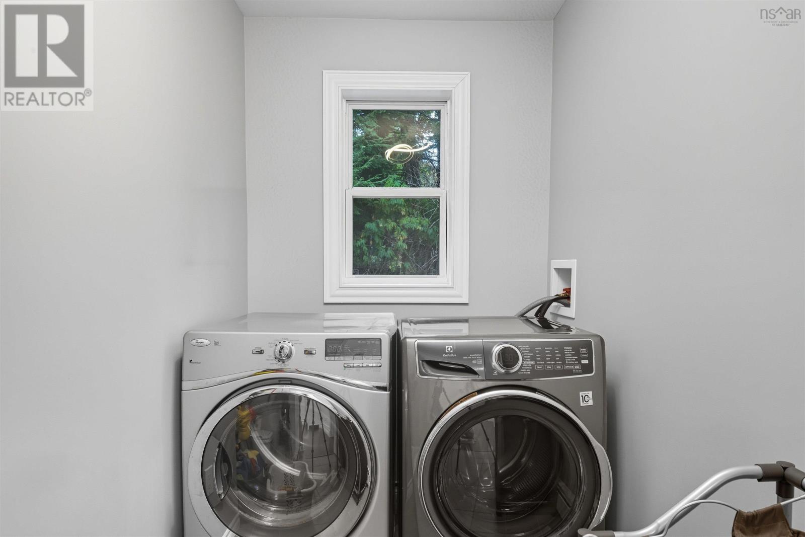 55 DONALDSON AVENUE - 30