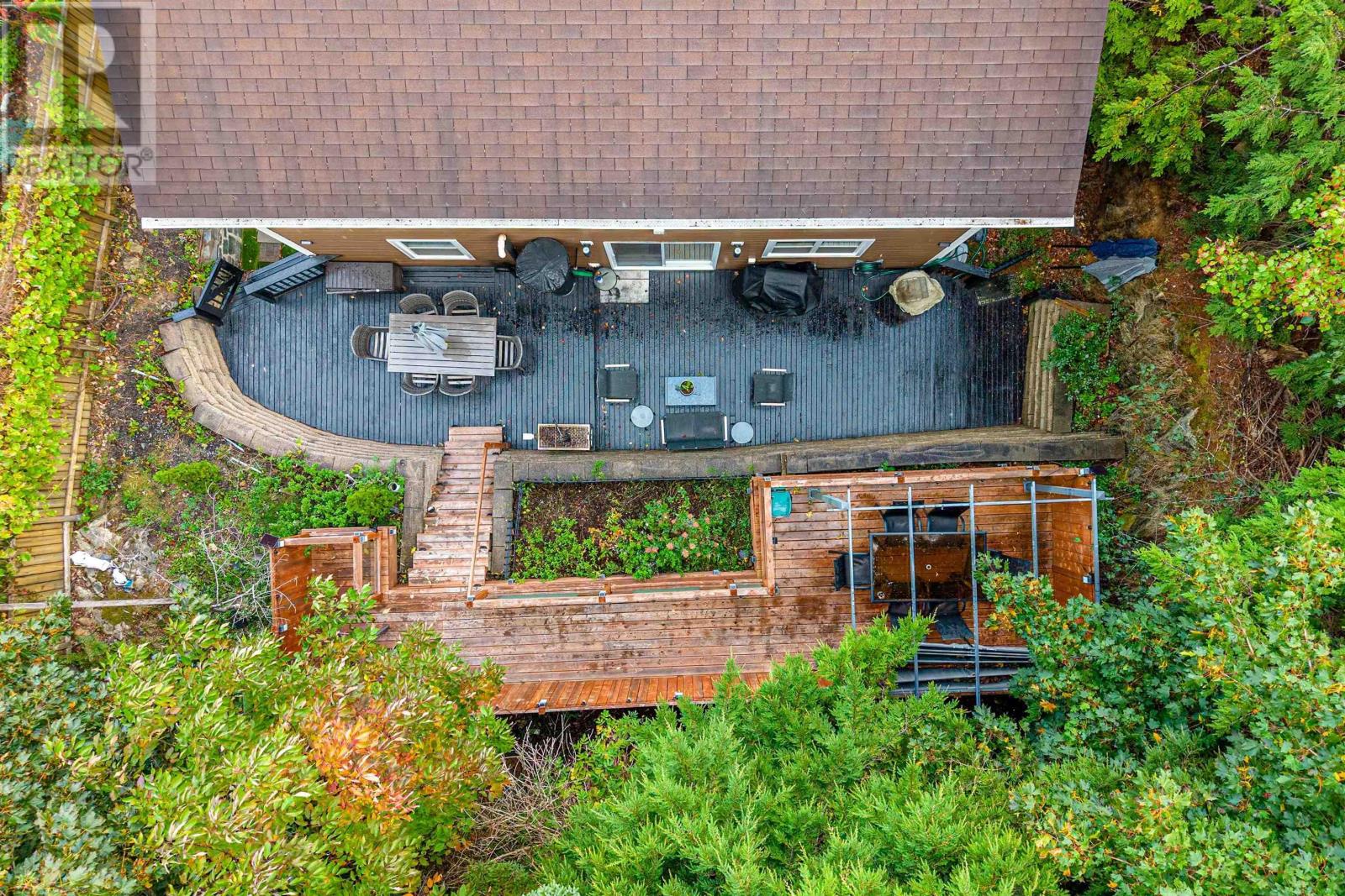 55 DONALDSON AVENUE - 45