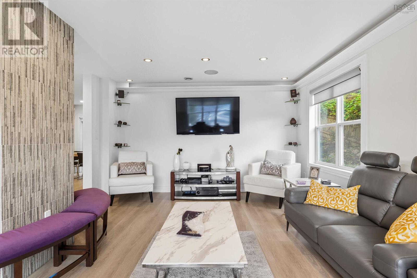 55 DONALDSON AVENUE - 7