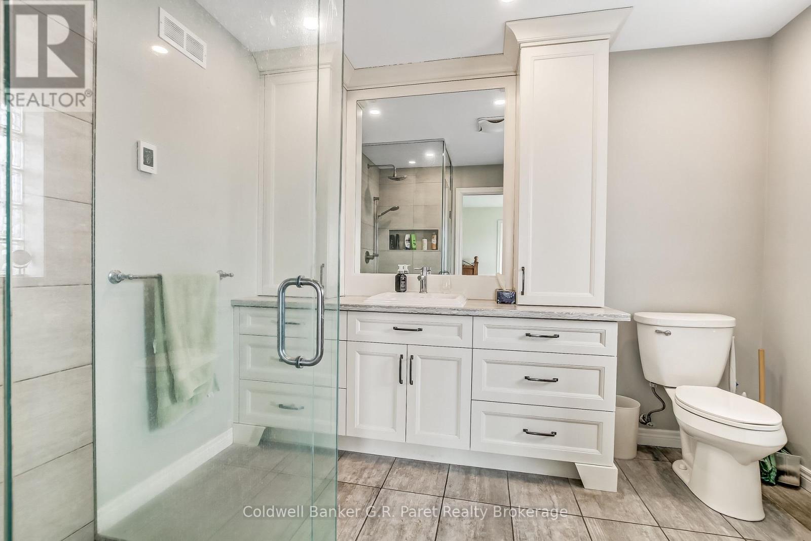 Primary Ensuite